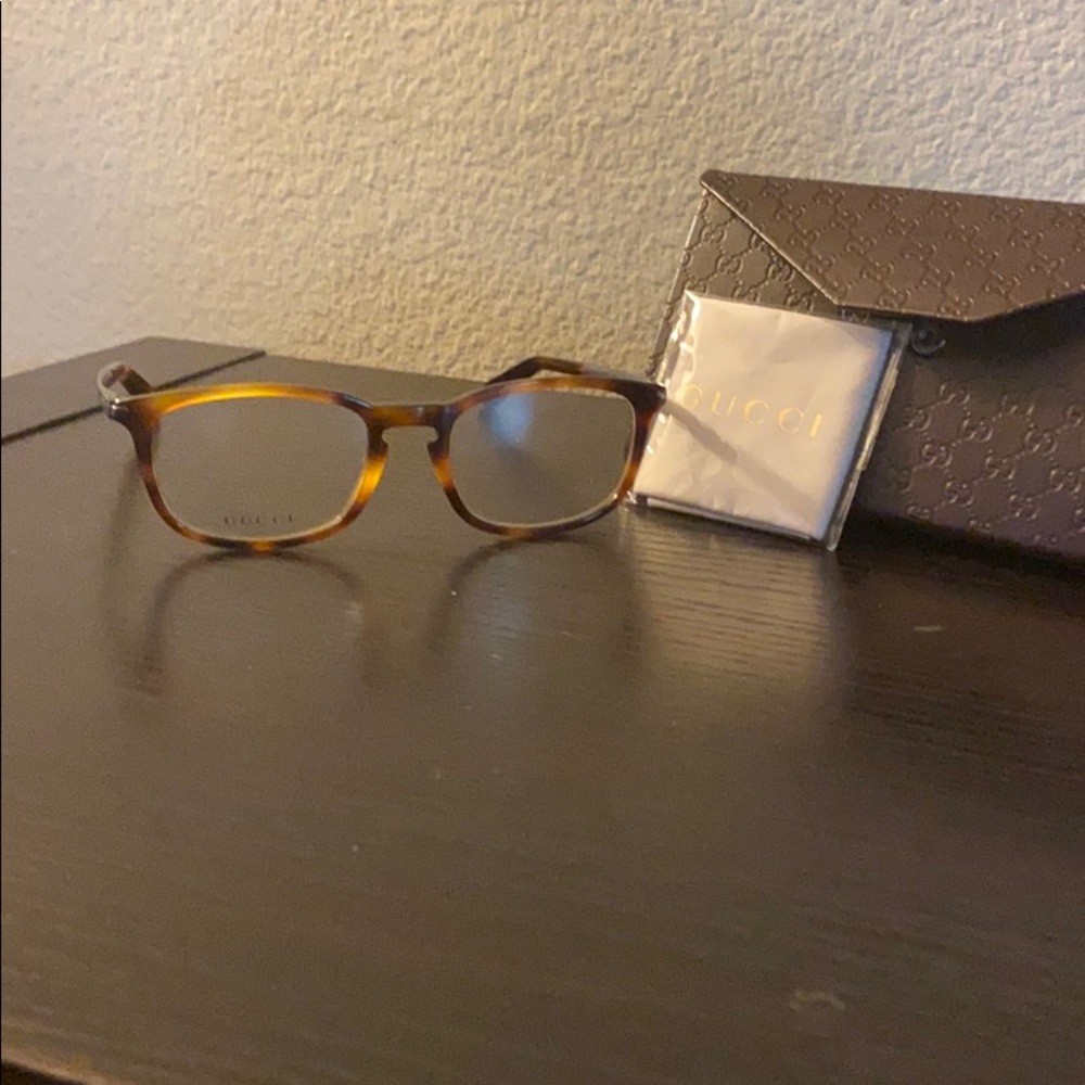 Gucci glasses